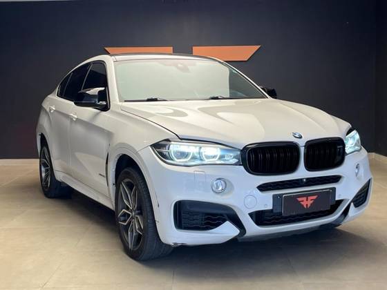 BMW X6 4.4 M SPORT 4X4 COUPÉ V8 32V BI-TURBO GASOLINA 4P AUTOMÁTICO BMW X6 4.4 M SPORT 4X4 COUPÉ V8 32V BI-TURBO GASOLINA 4P AUTOMÁTICO